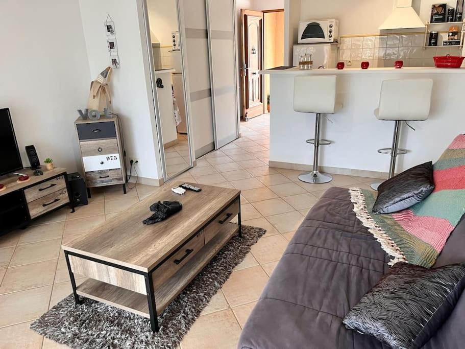 Joli Studio Tout Confort Proche Toutes Commodites Dans Residence Calme LʼÎle-Rousse Eksteriør bilde
